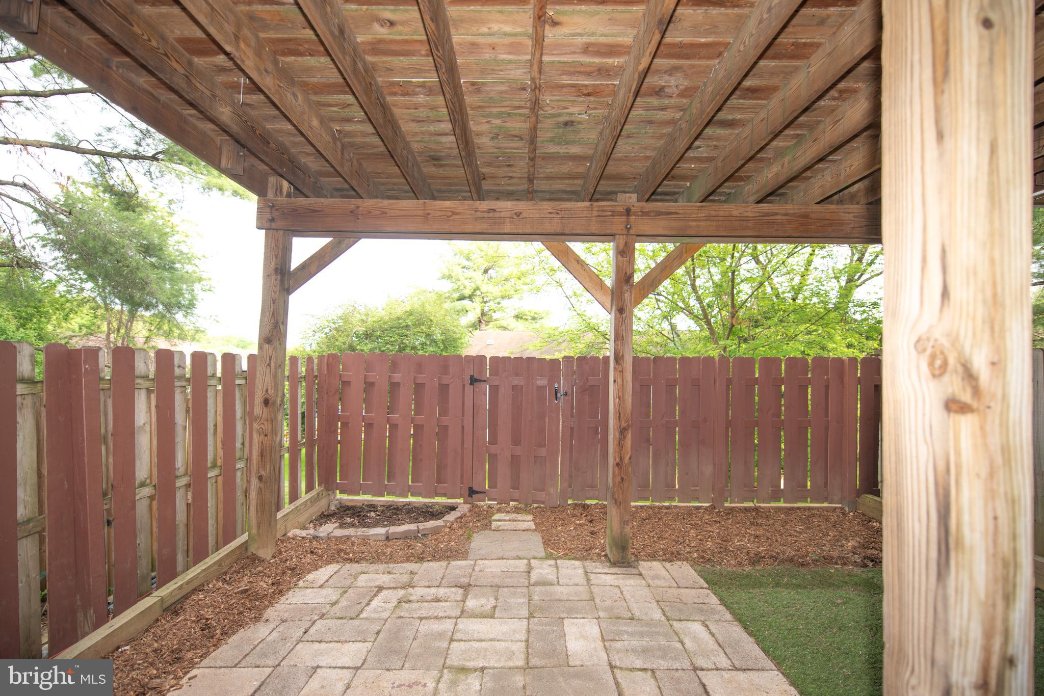 NORTH CREEK - Residential