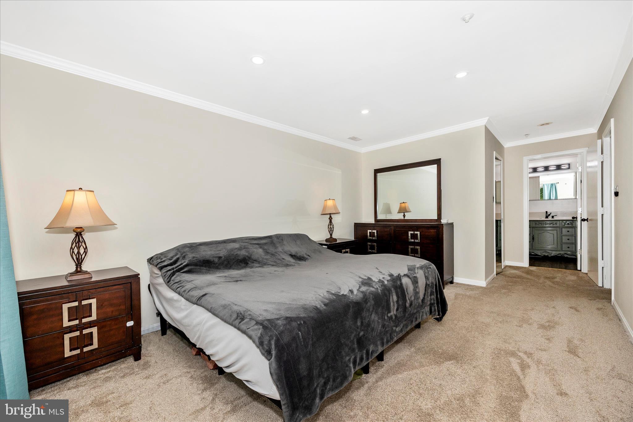 CHURCHILL VIEW - Residential