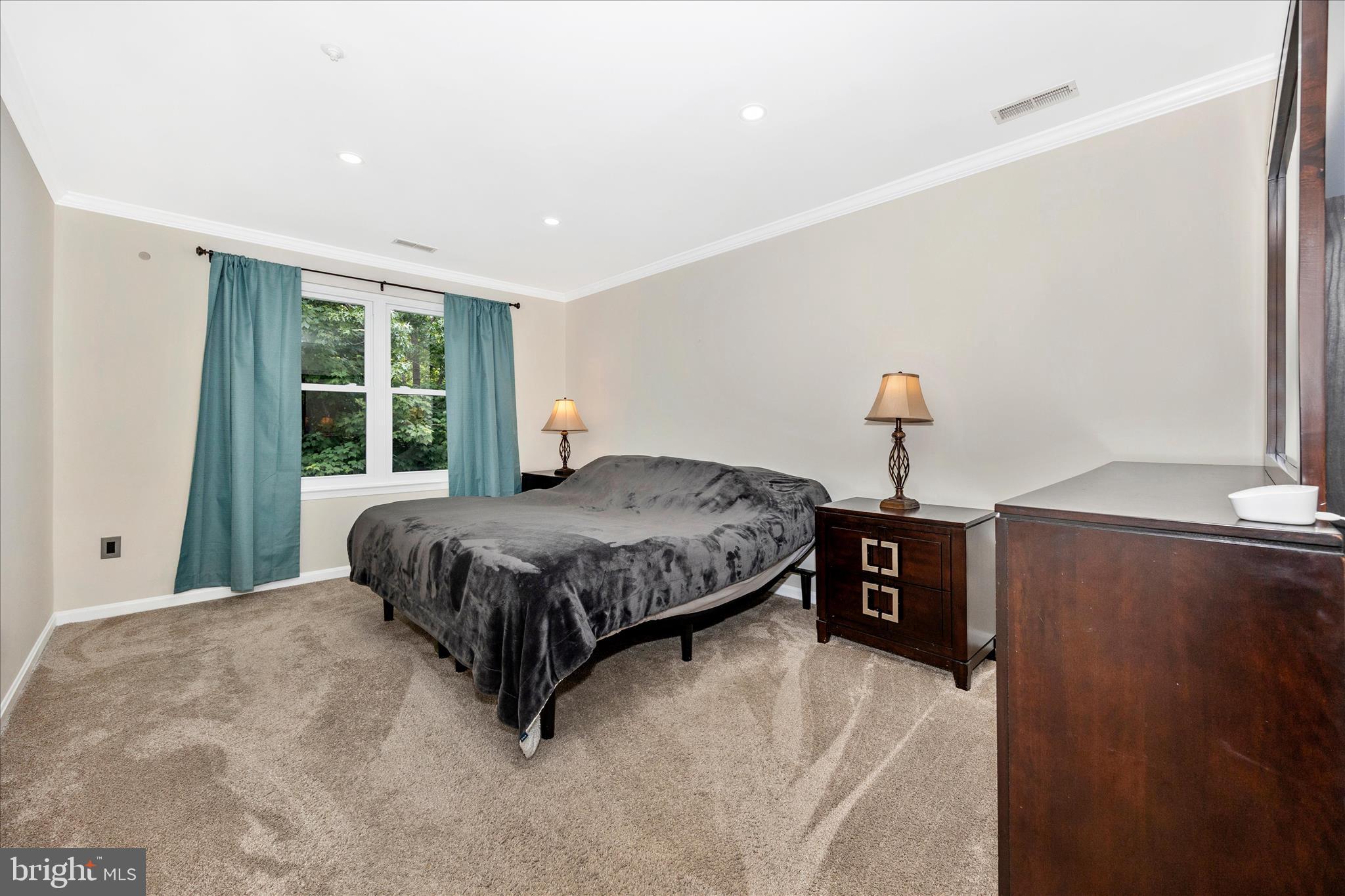 CHURCHILL VIEW - Residential