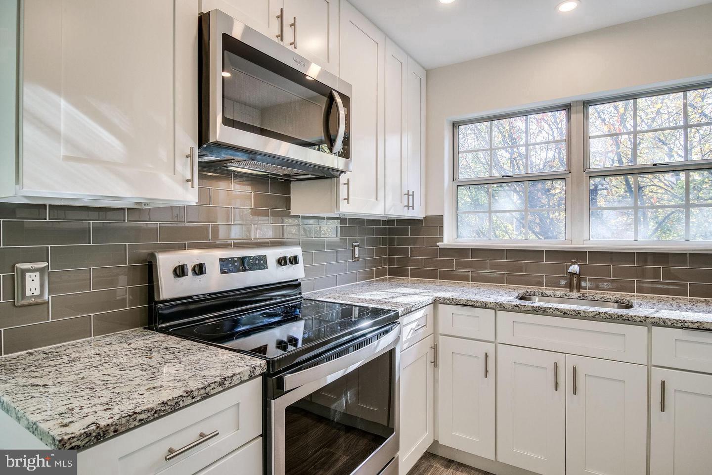 PENDERBROOK - Residential Lease