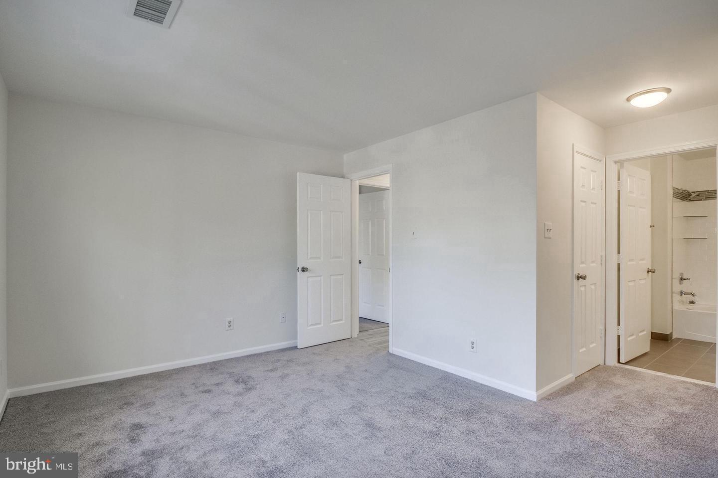 PENDERBROOK - Residential Lease