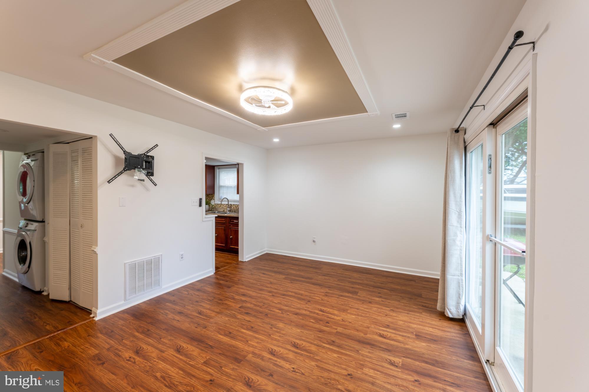 508 SCHOLAR COURT
