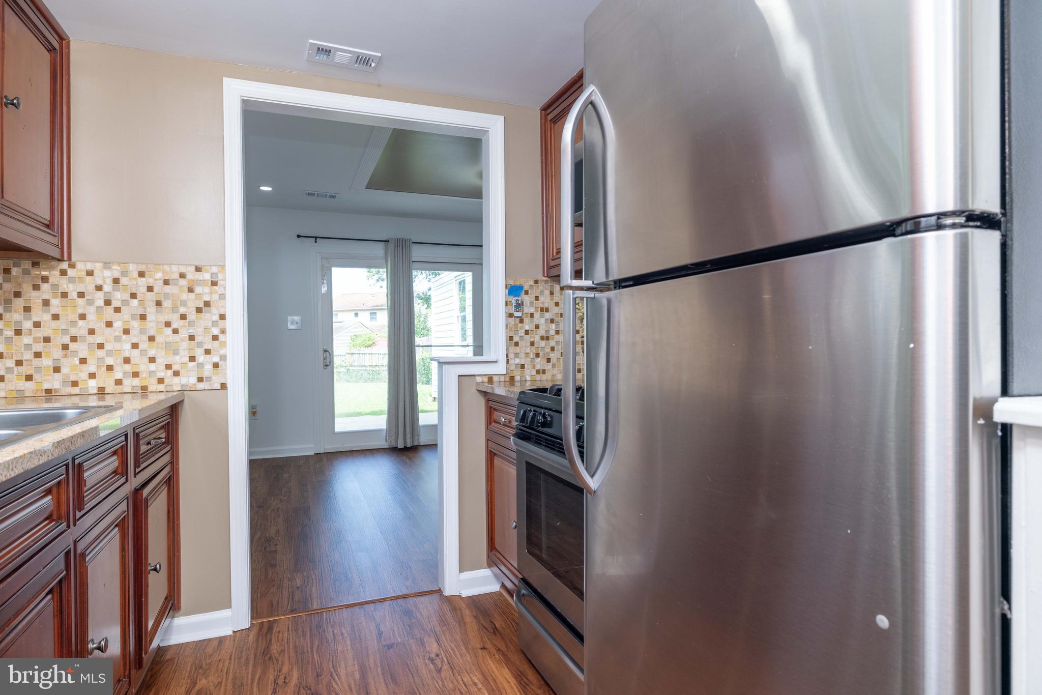 SCHOLAR WOODS - Residential