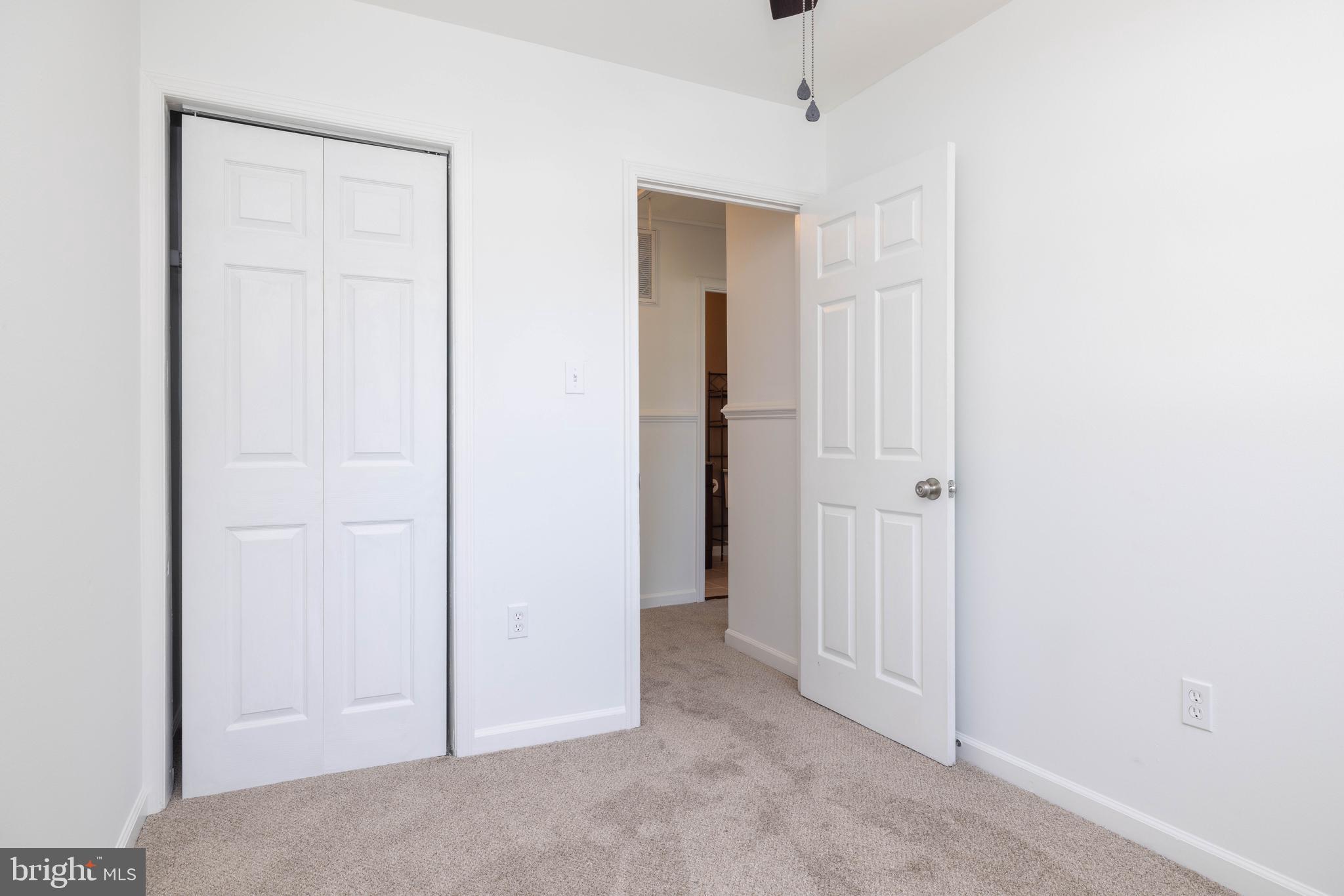 SCHOLAR WOODS - Residential