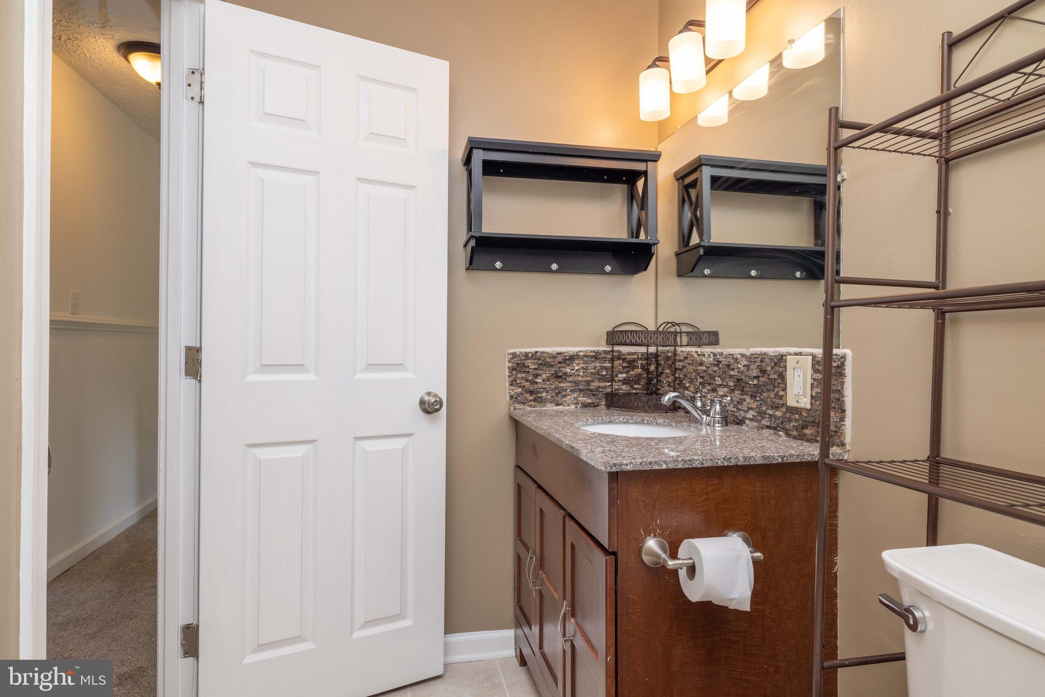 SCHOLAR WOODS - Residential