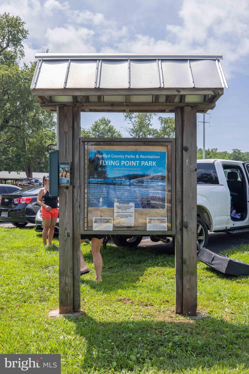 SCHOLAR WOODS - Residential