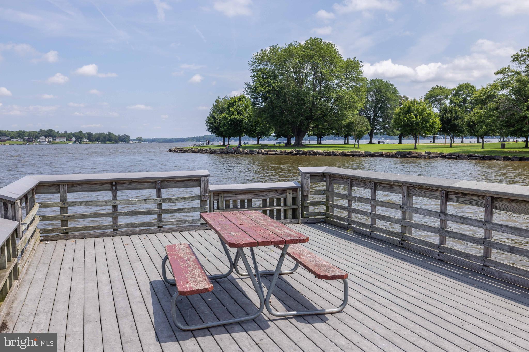 SCHOLAR WOODS - Residential