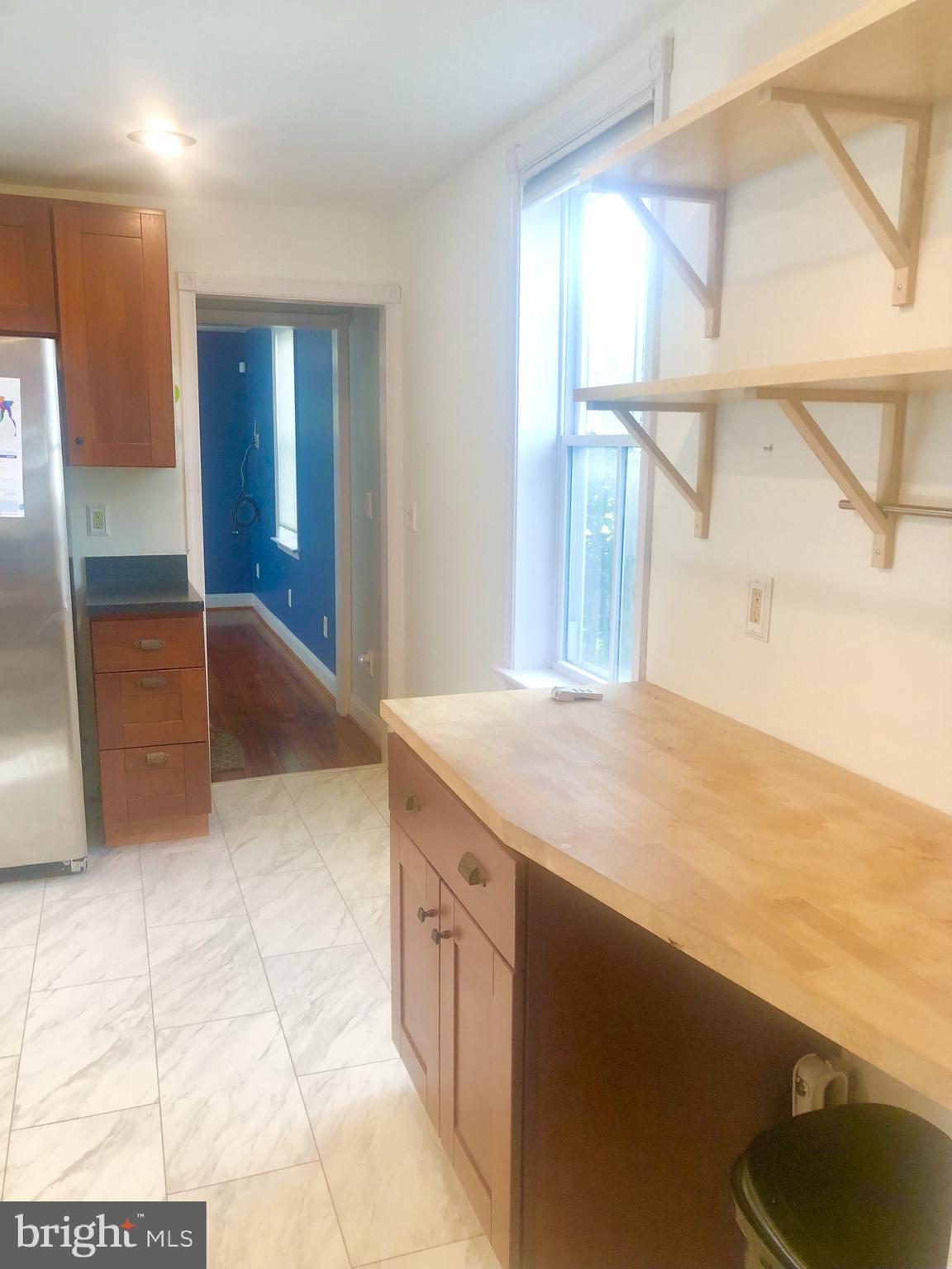 LAUREL - Residential Lease