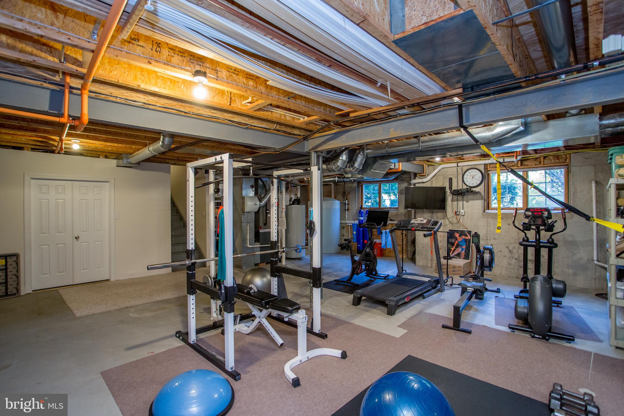 AVALLON AT MOYERS - Residential