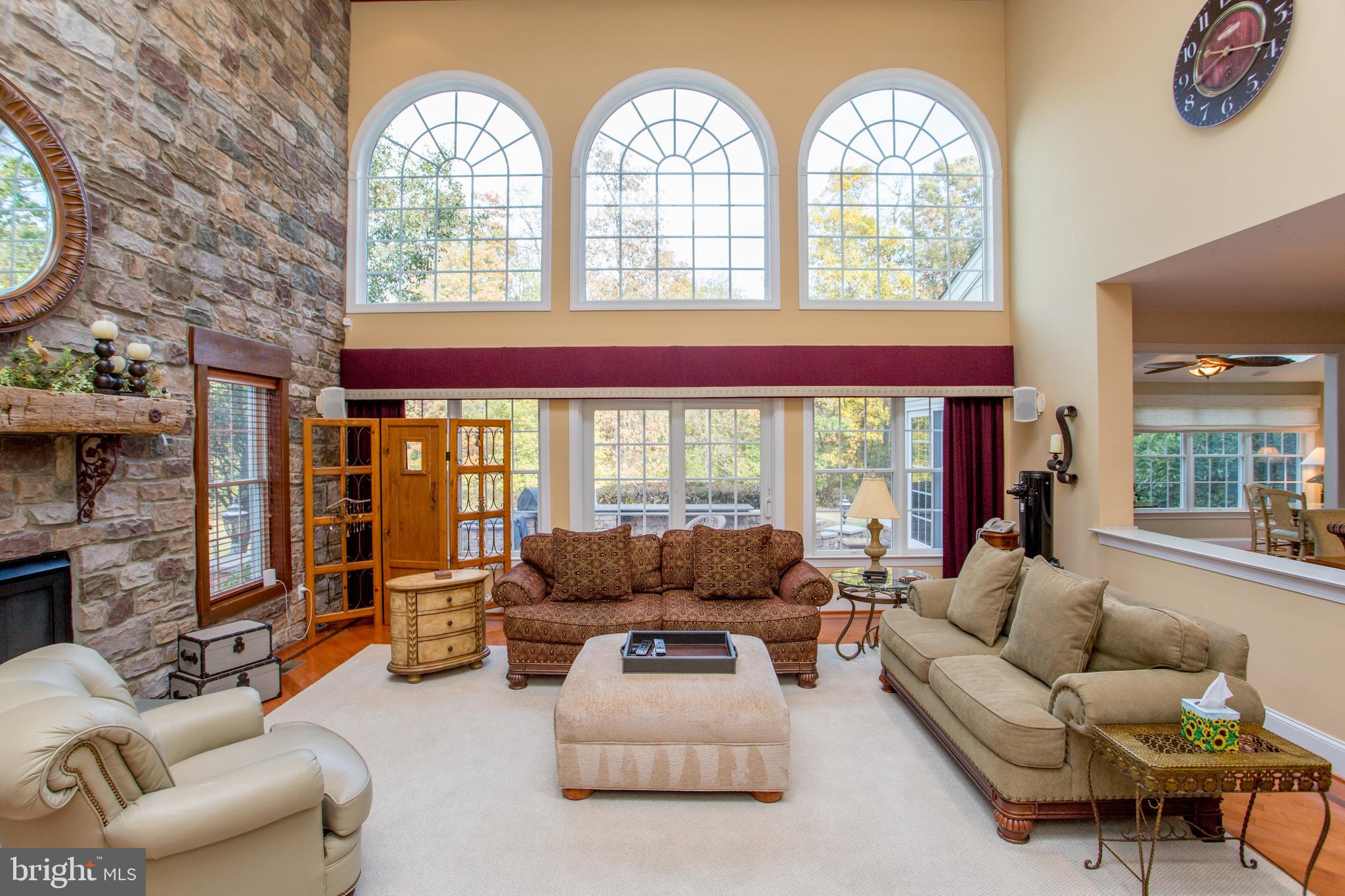 AVALLON AT MOYERS - Residential