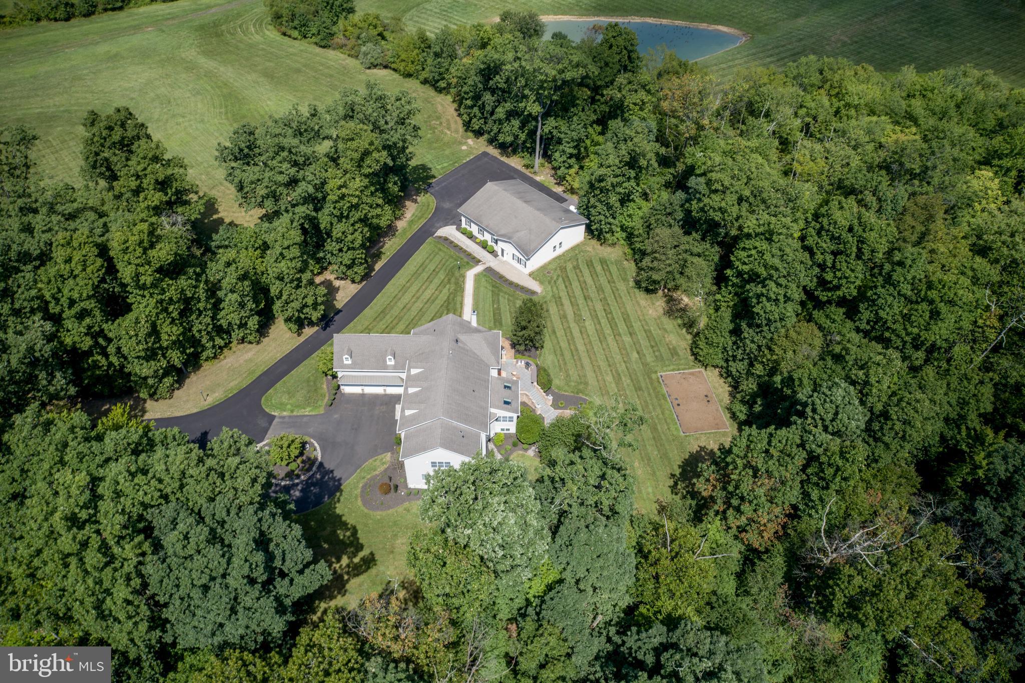 AVALLON AT MOYERS - Residential