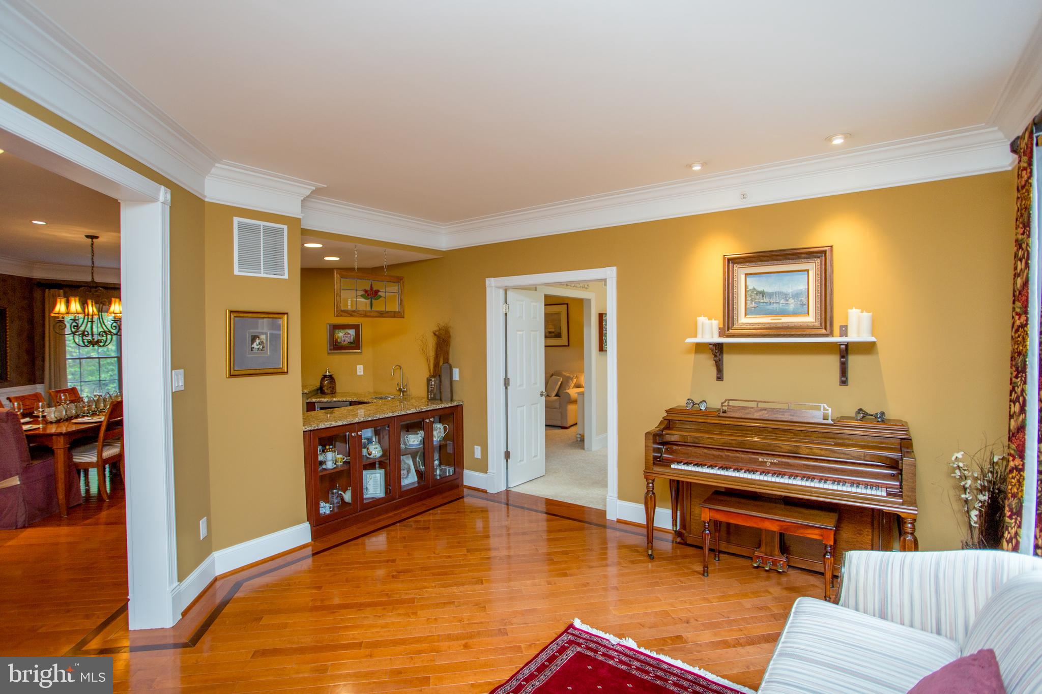 AVALLON AT MOYERS - Residential