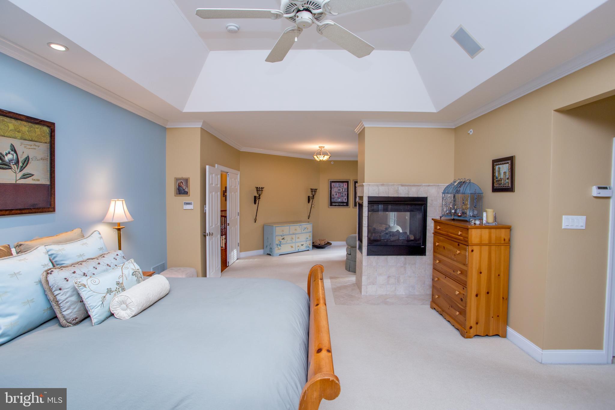 AVALLON AT MOYERS - Residential