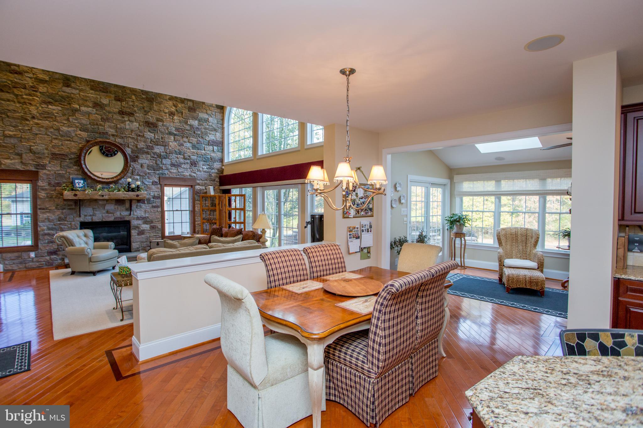 AVALLON AT MOYERS - Residential