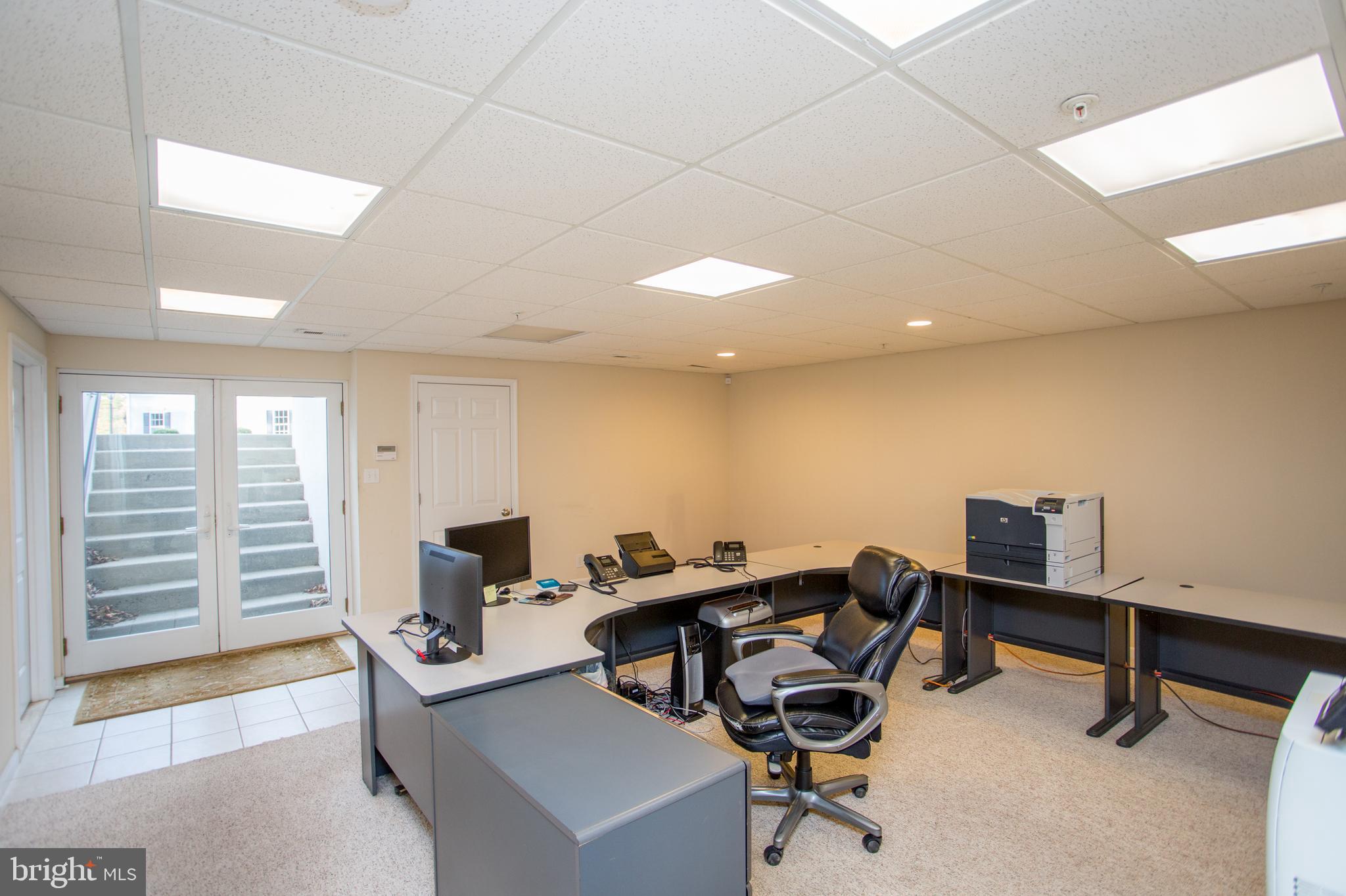 AVALLON AT MOYERS - Residential