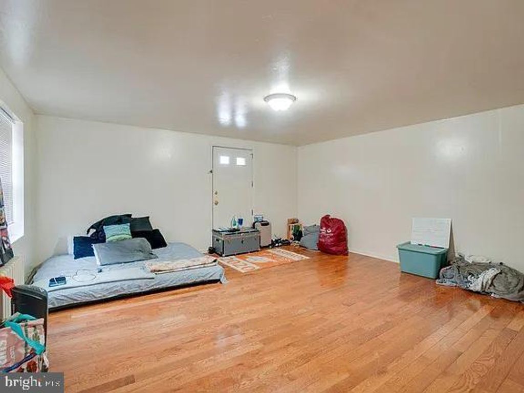 Photo of 869 Hollins Street, BALTIMORE, MD 21201 (MLS # MDBA2190104)