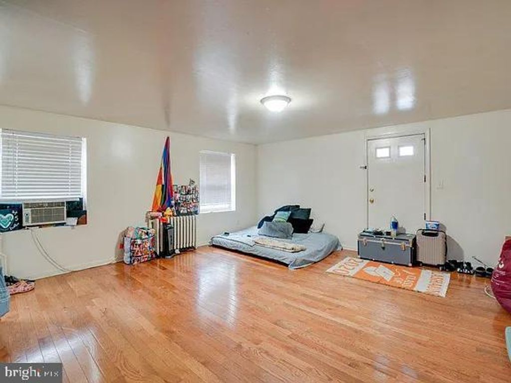 Photo of 869 Hollins Street, BALTIMORE, MD 21201 (MLS # MDBA2190104)