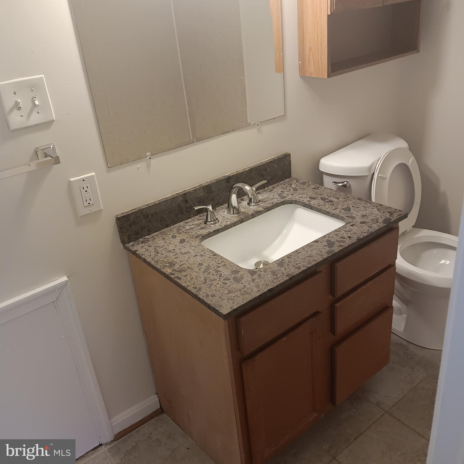 BELLE AMI CONDO-PHASE 3> - Residential Lease