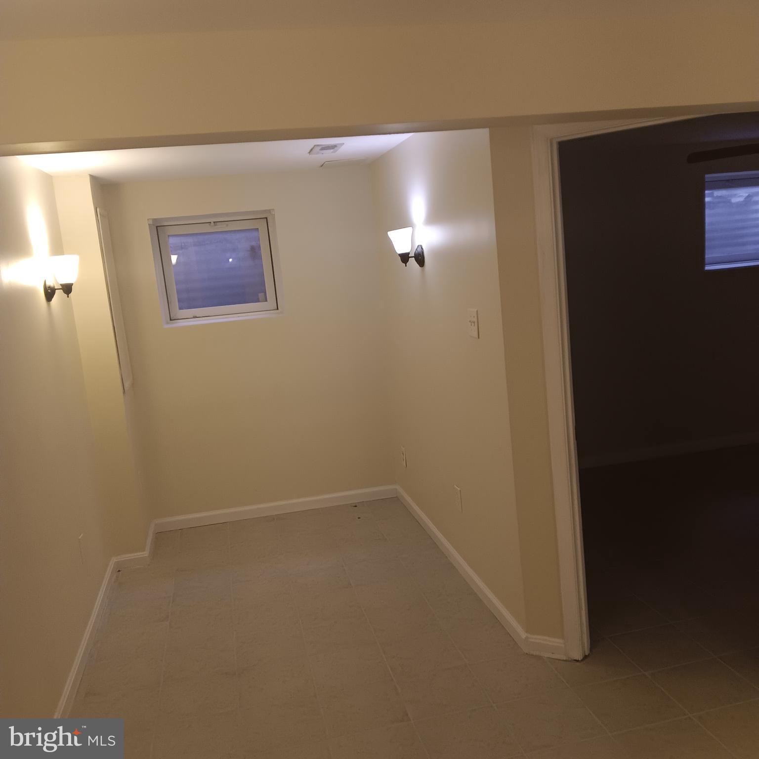 BELLE AMI CONDO-PHASE 3> - Residential Lease