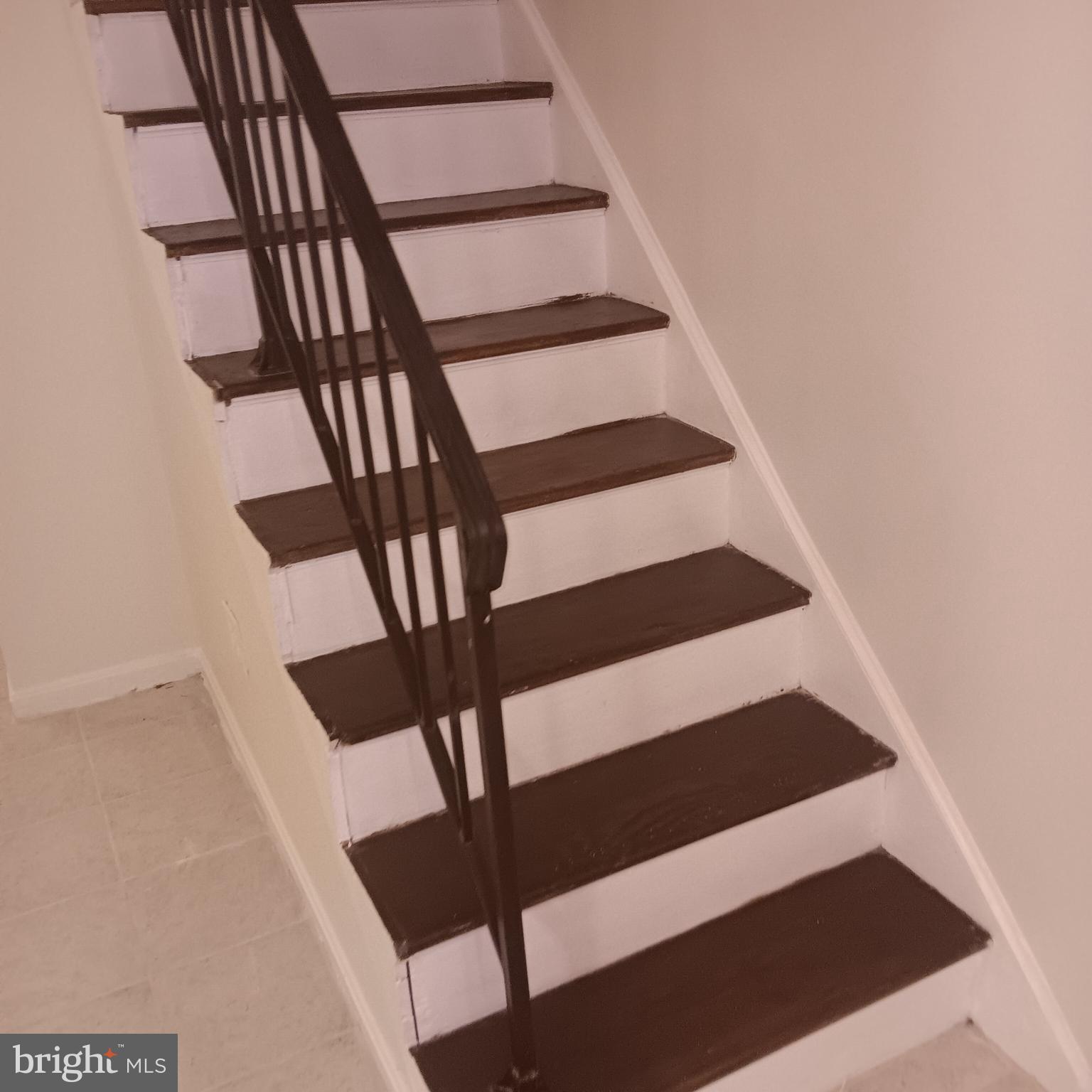 BELLE AMI CONDO-PHASE 3> - Residential Lease