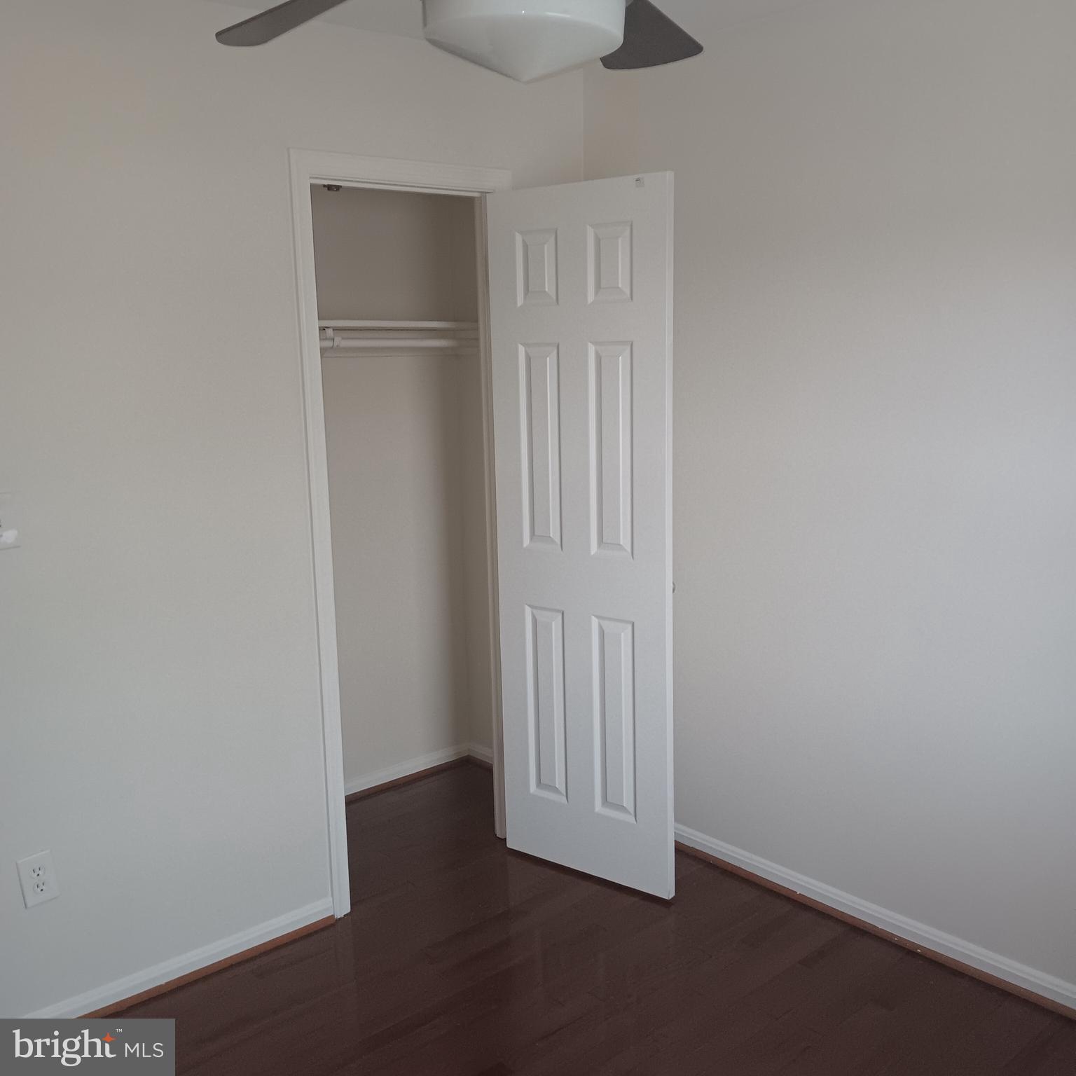 BELLE AMI CONDO-PHASE 3> - Residential Lease