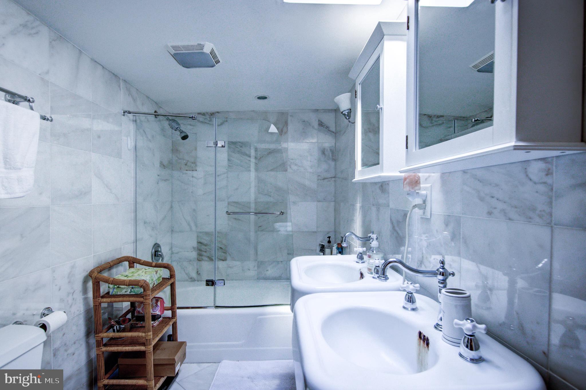 SPRING GARDEN - Residential