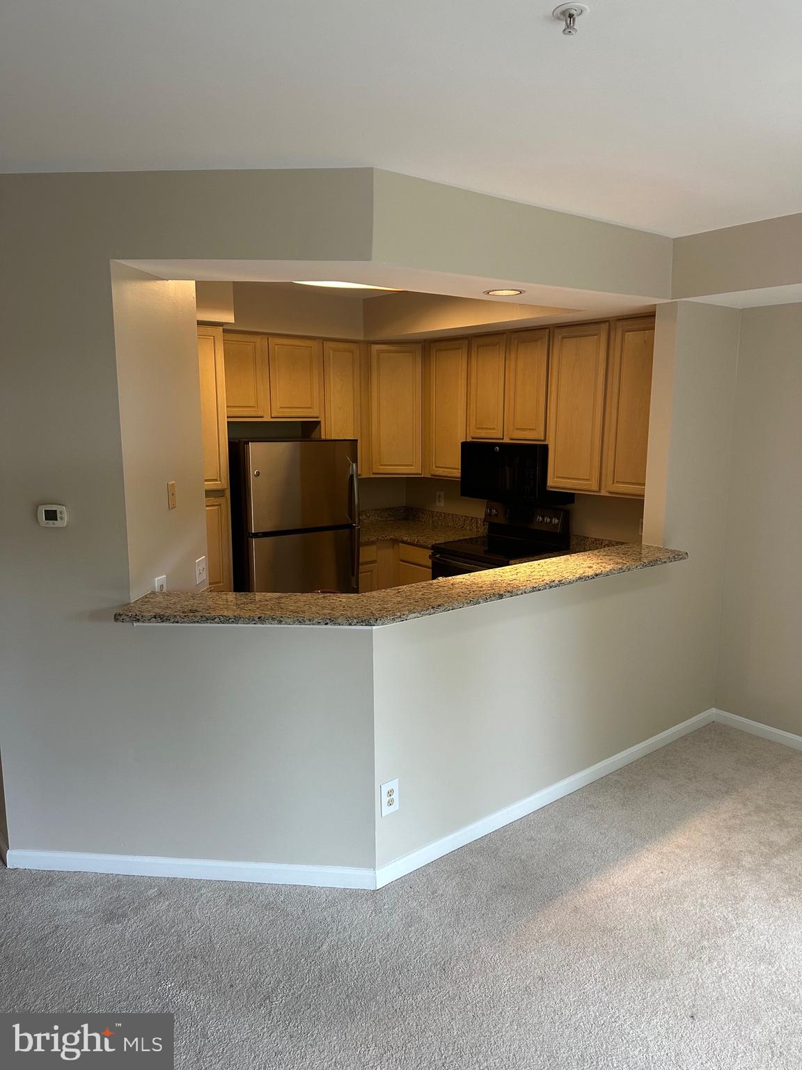 1324 GARDEN WALL CIRCLE D 306