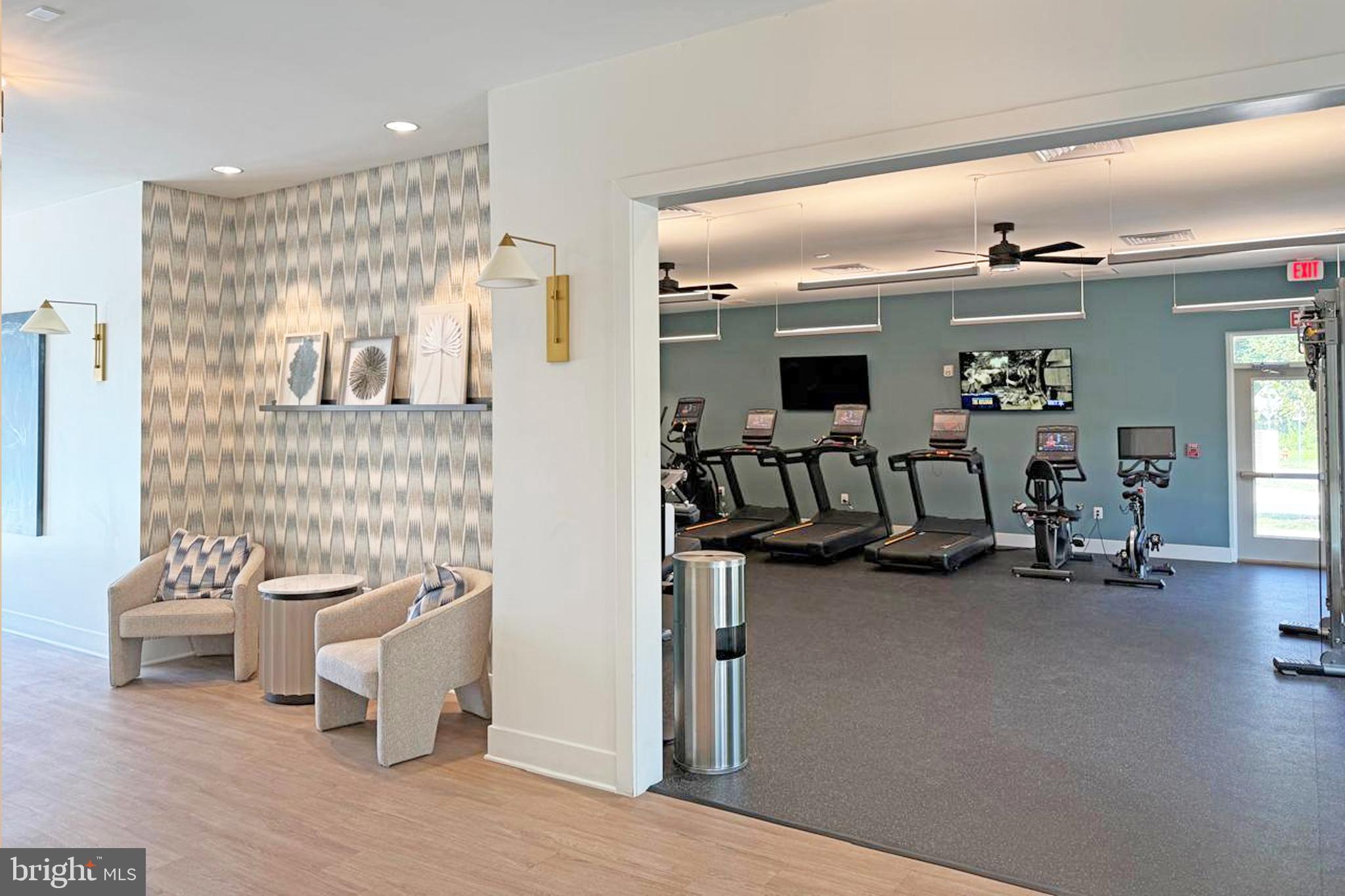 BLUE STREAM - Residential Lease