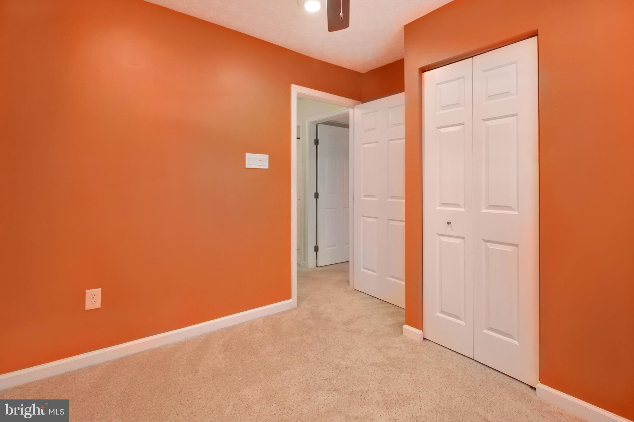 EATON SQUARE - Residential