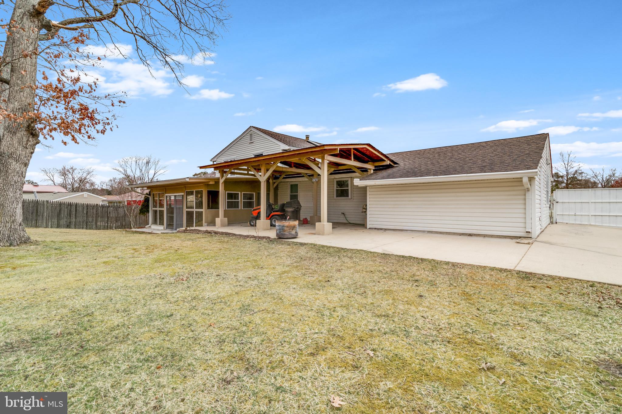 PINEFIELD - Residential