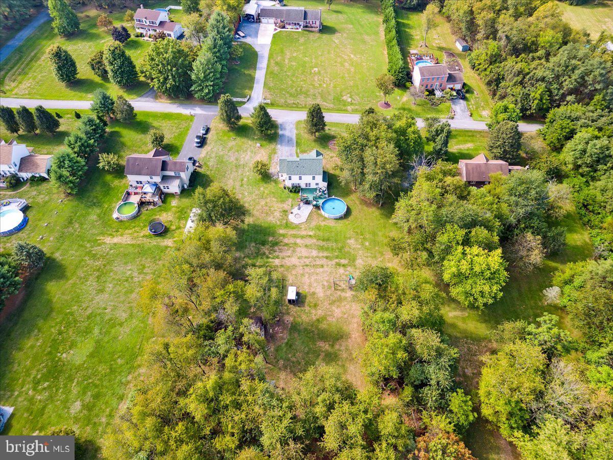 EVERMAY MANOR - Residential