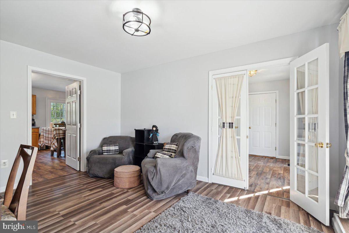 EVERMAY MANOR - Residential