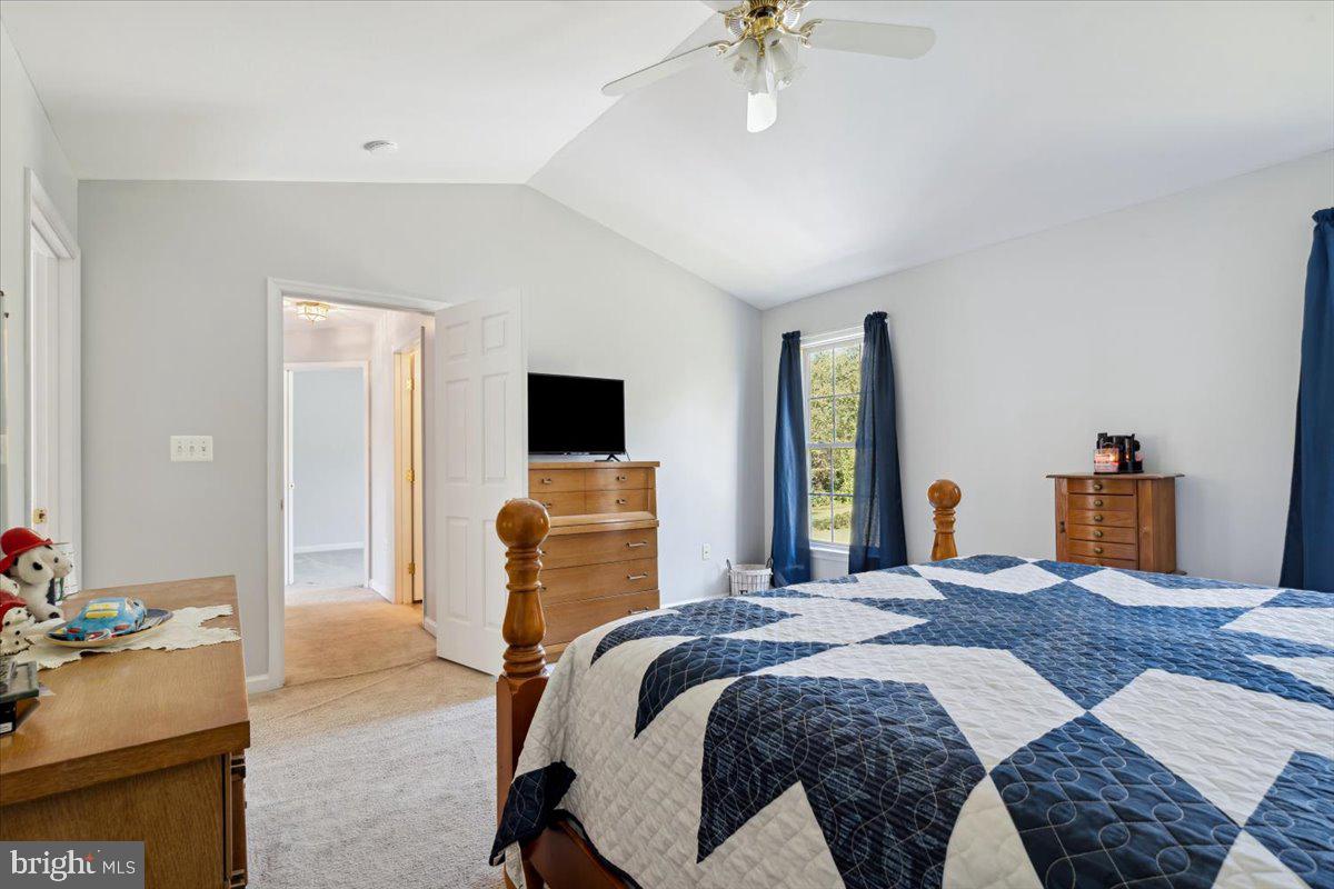 EVERMAY MANOR - Residential