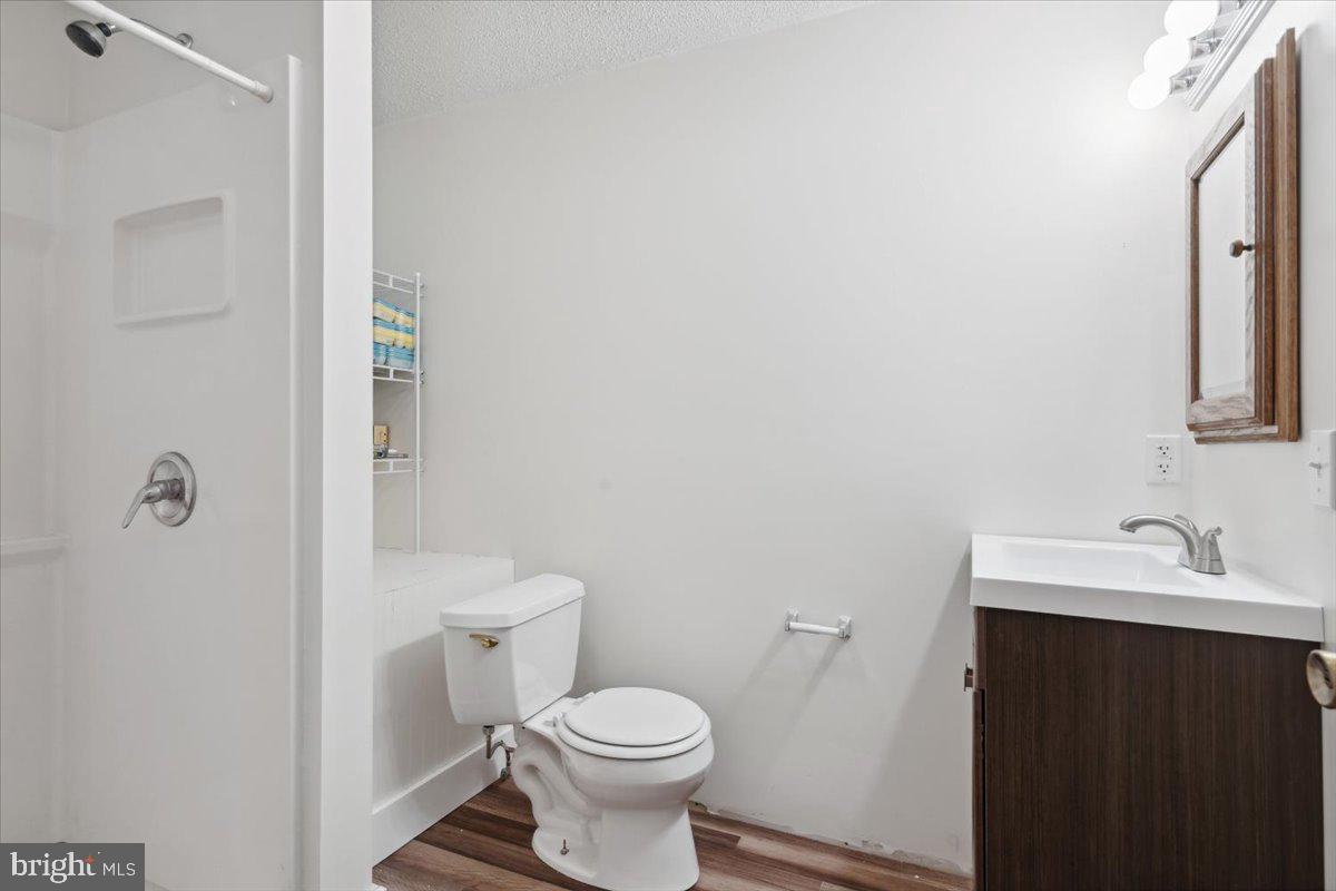 EVERMAY MANOR - Residential