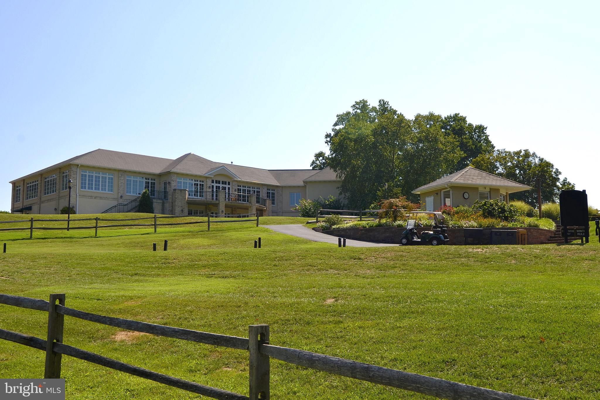 MANOR PARK - Residential