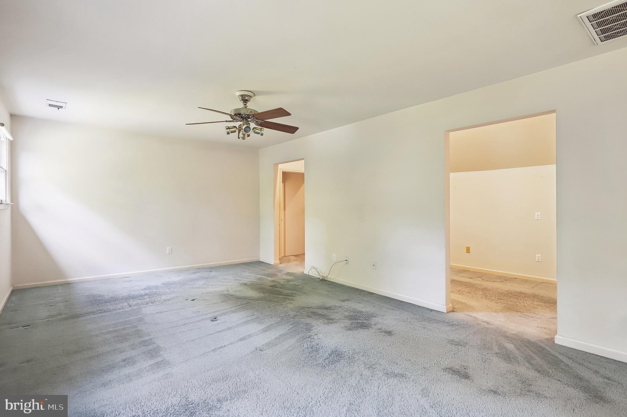 MANOR PARK - Residential