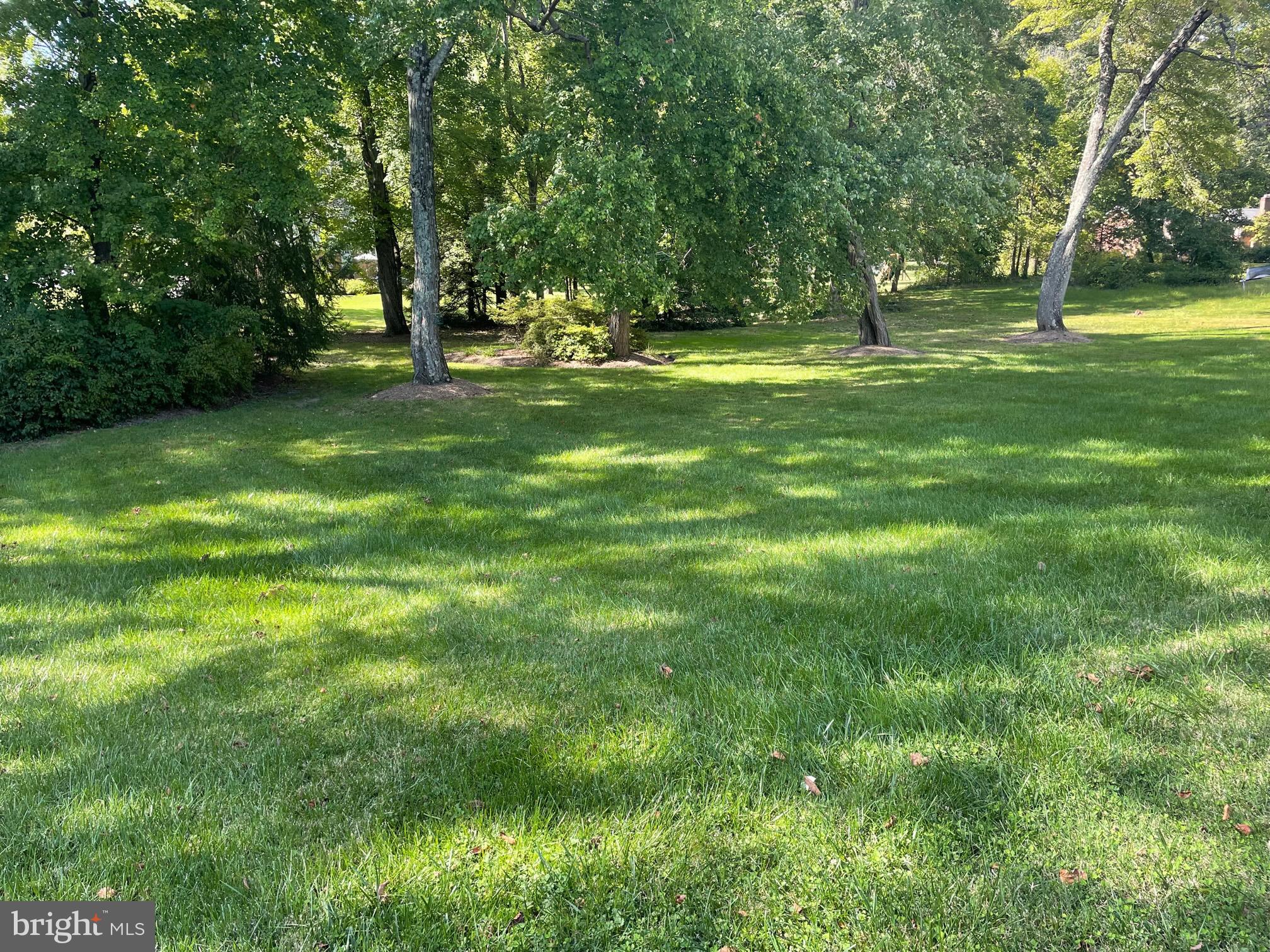 MANOR PARK - Residential