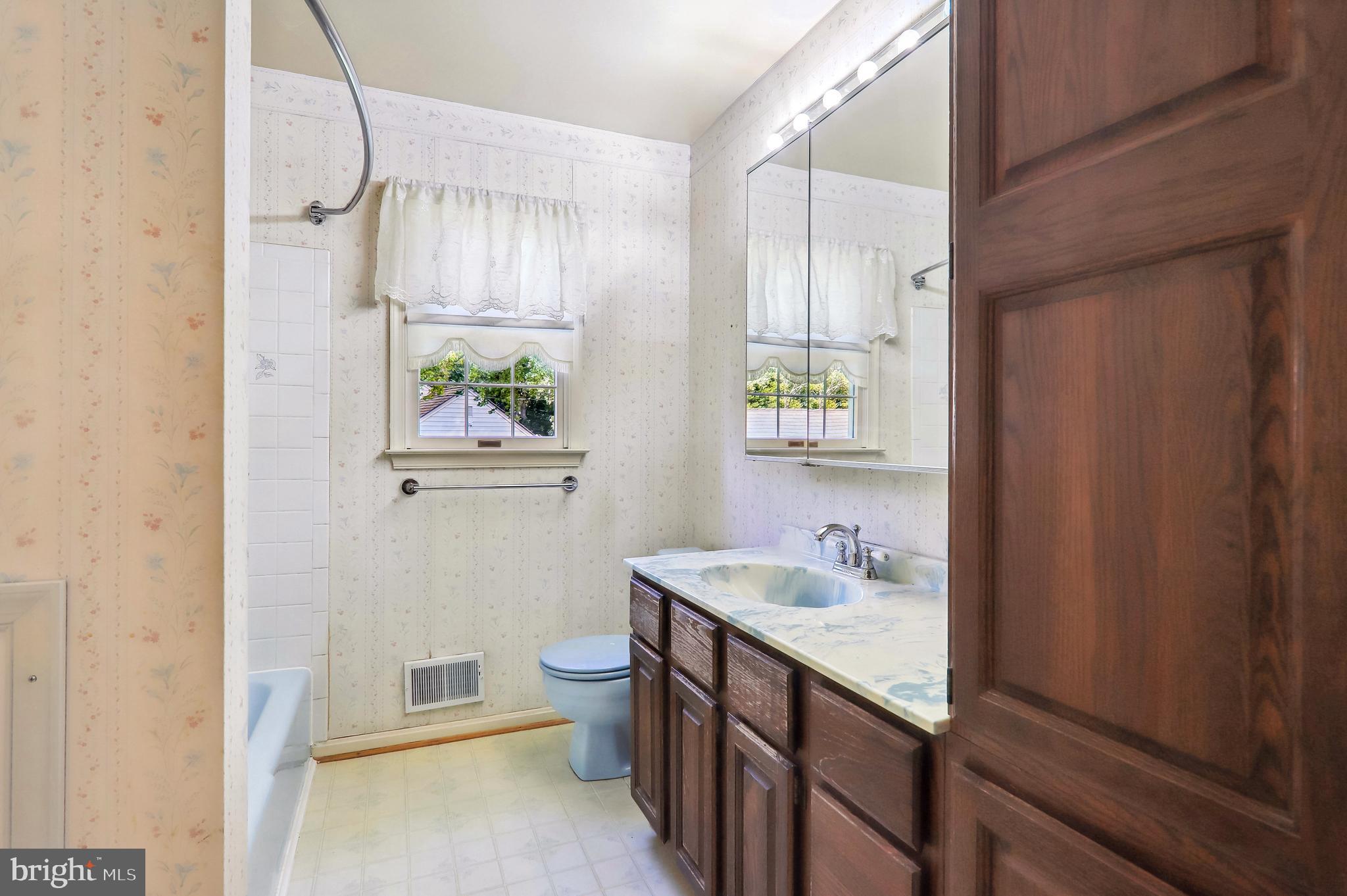 MANOR PARK - Residential