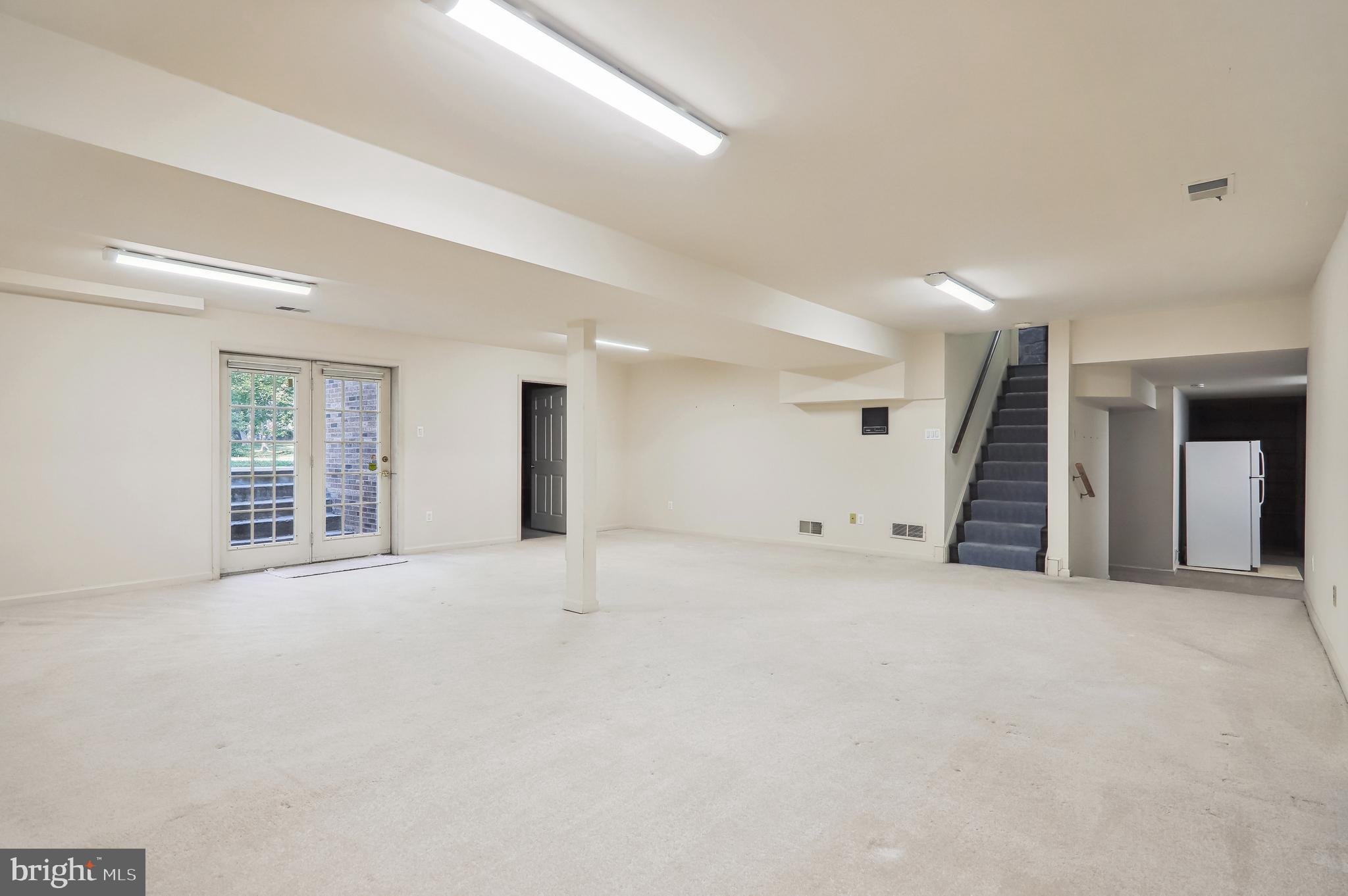 MANOR PARK - Residential