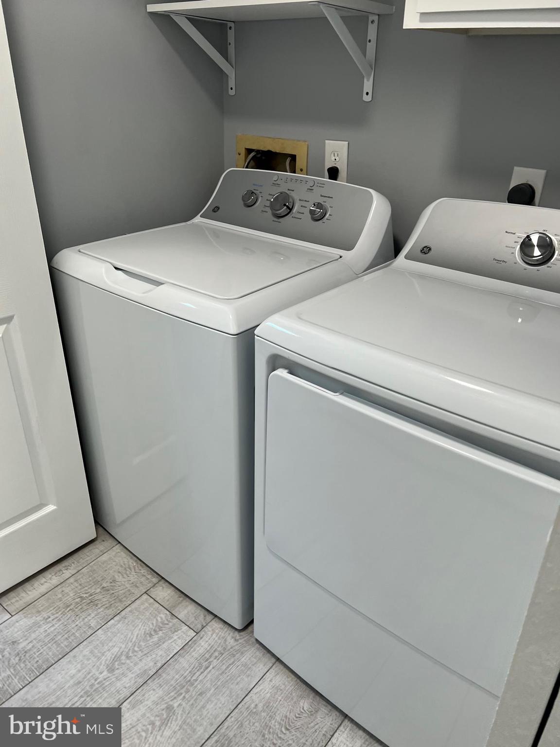 SKYLINE SQUARE CONDO - Residential