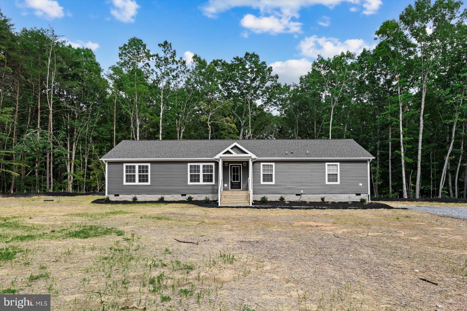 LAKEWOOD ESTATES - Residential