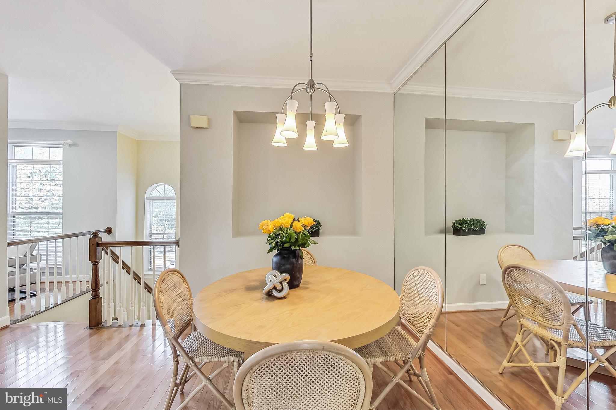 LOWES ISLAND - Residential