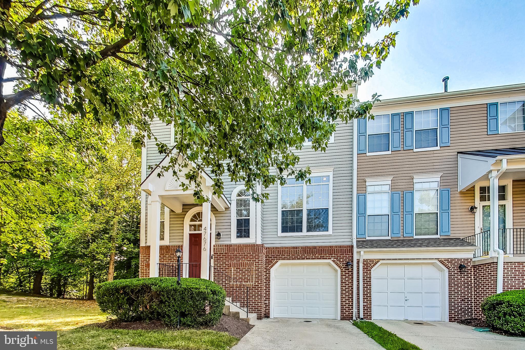 LOWES ISLAND - Residential