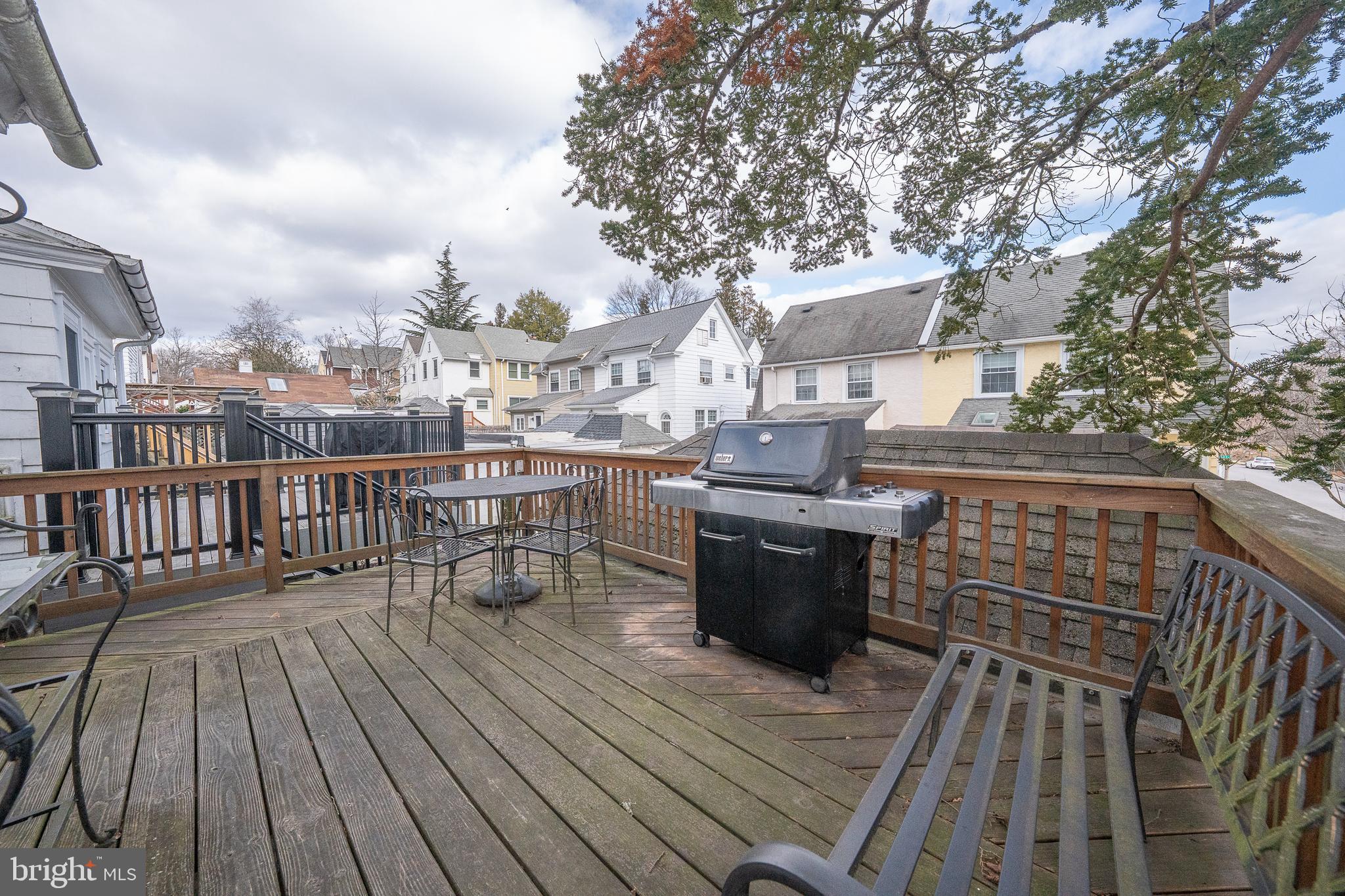 ARDMORE PARK - Residential