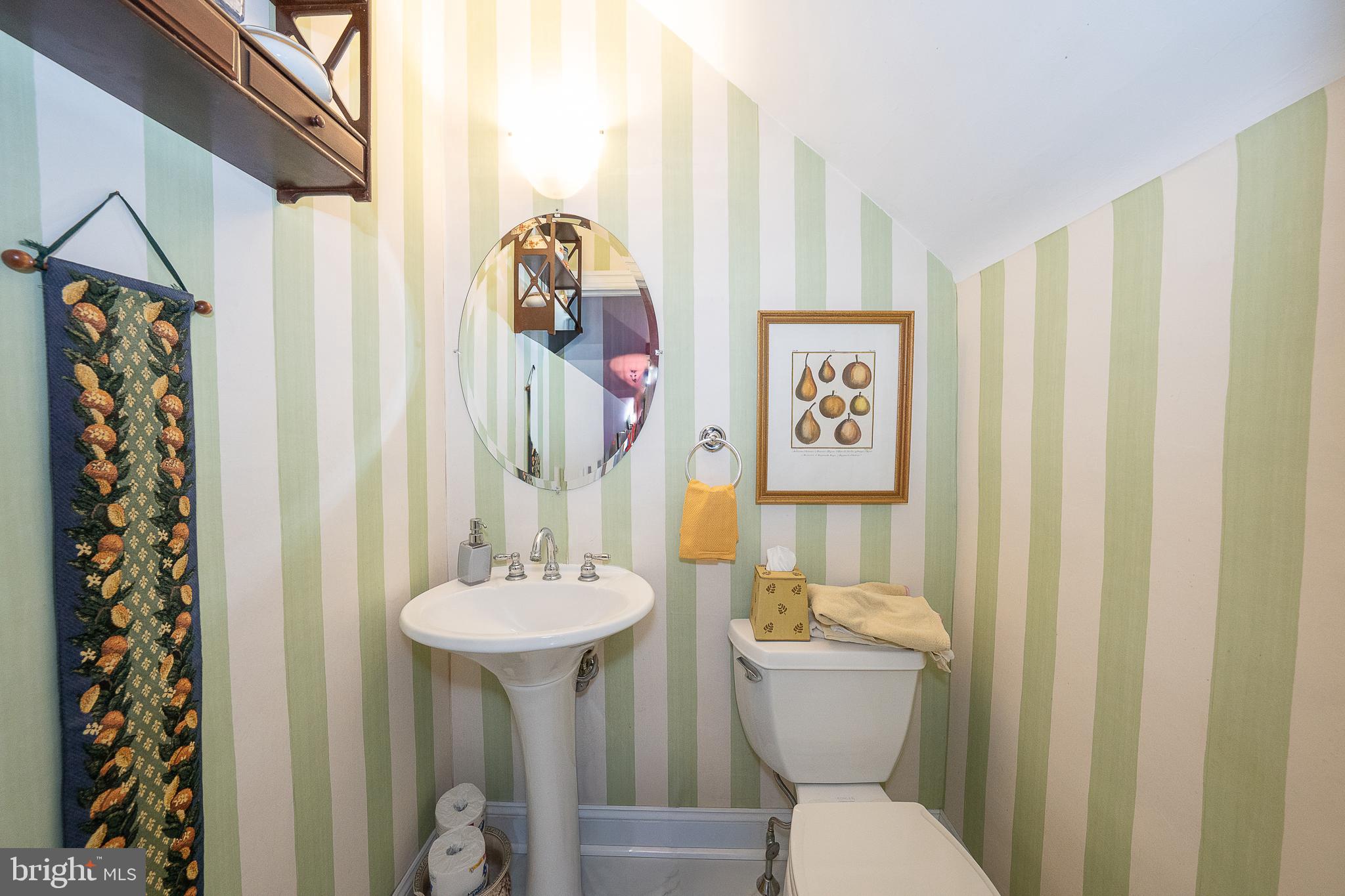 ARDMORE PARK - Residential