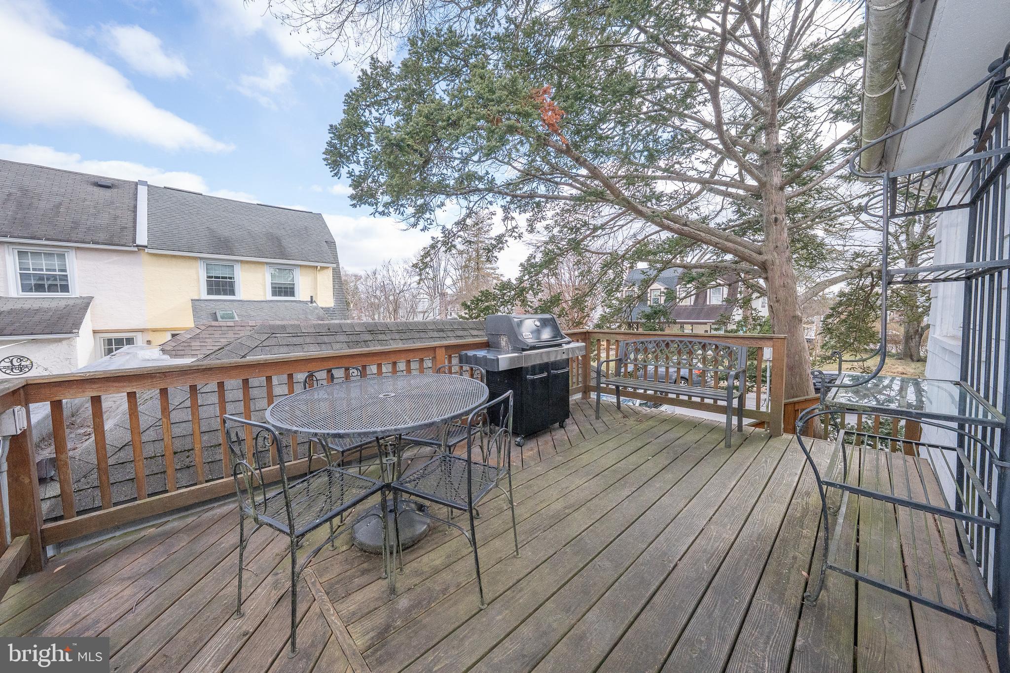 ARDMORE PARK - Residential