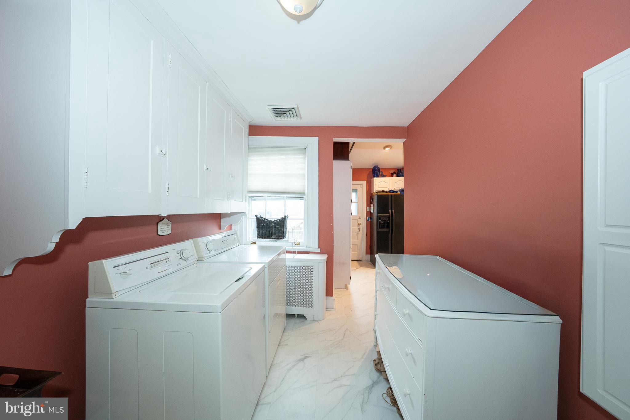 ARDMORE PARK - Residential