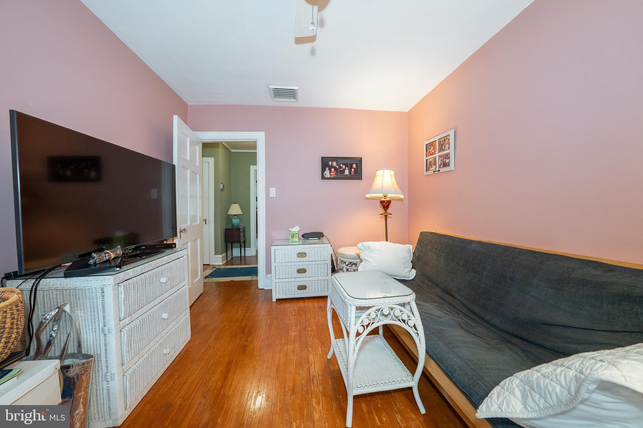 ARDMORE PARK - Residential