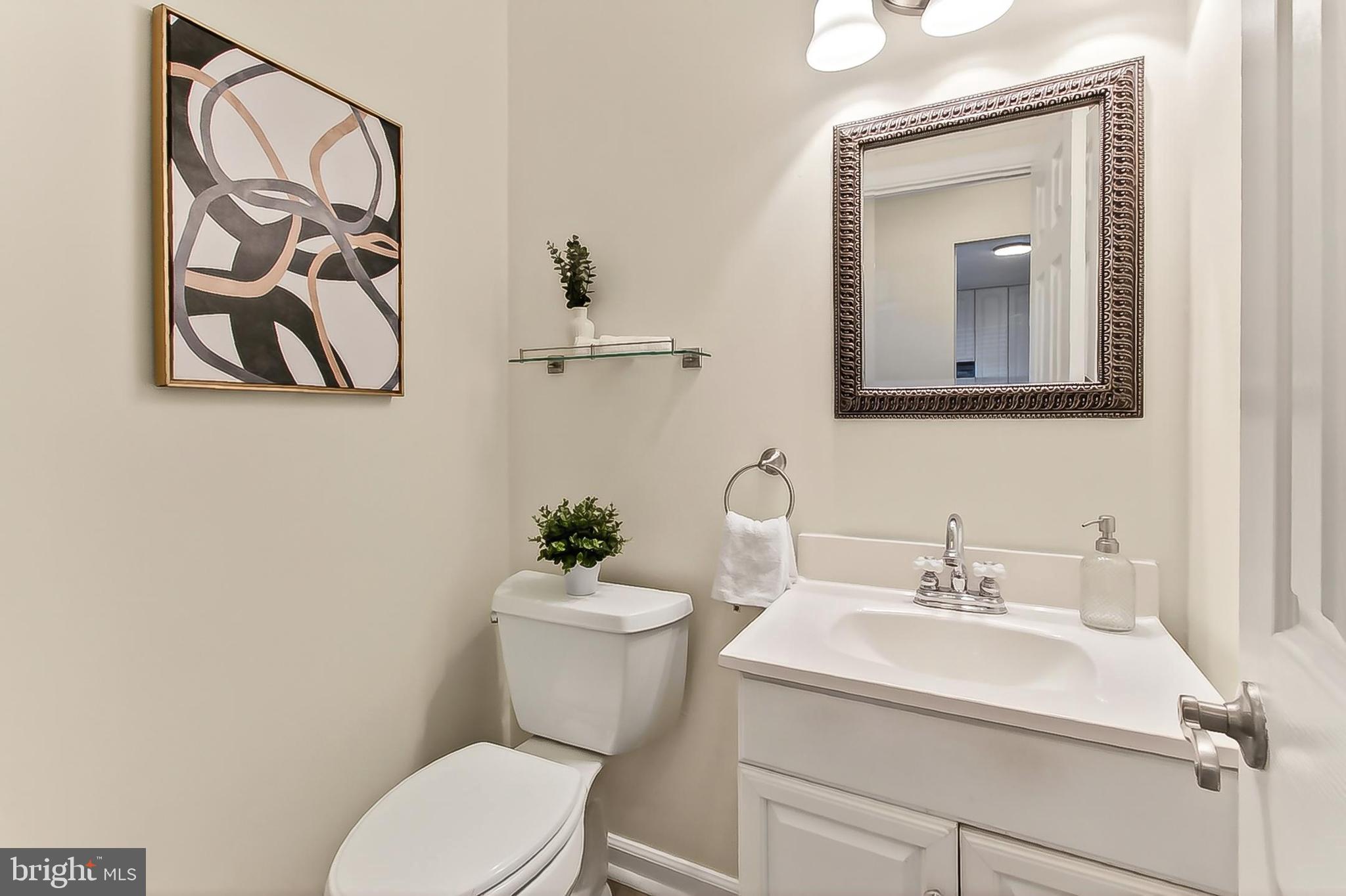 LAKE BRADDOCK - Residential