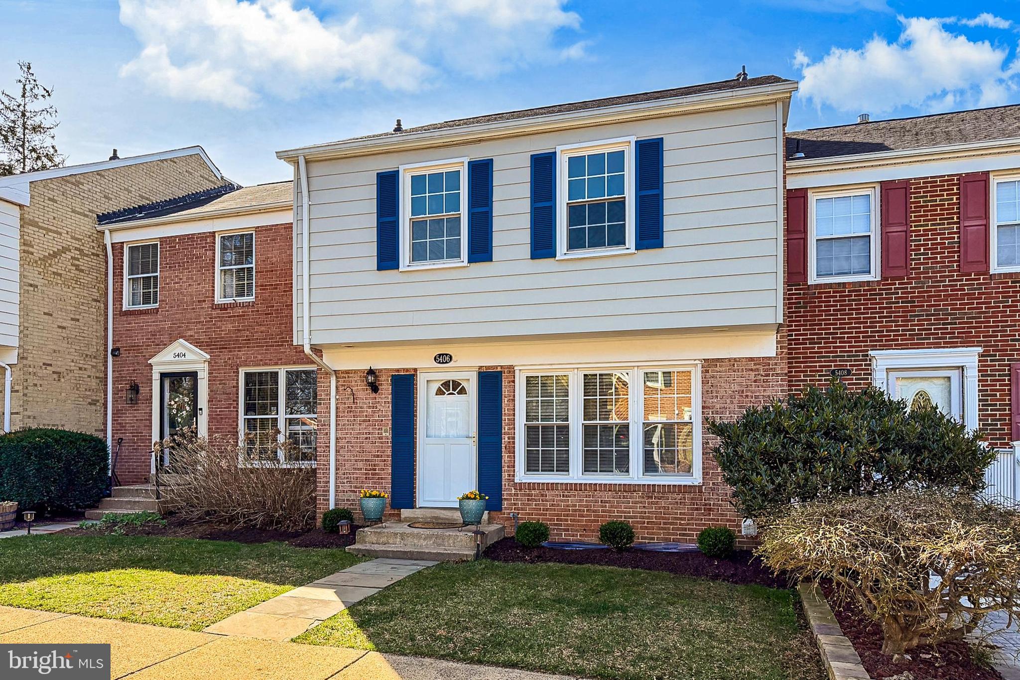 LAKE BRADDOCK - Residential